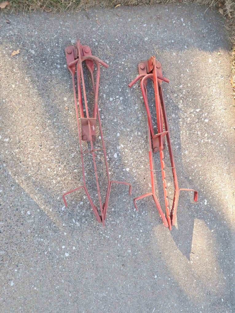 Adjustable Jack Ladders