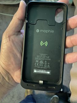 Mophie charging case