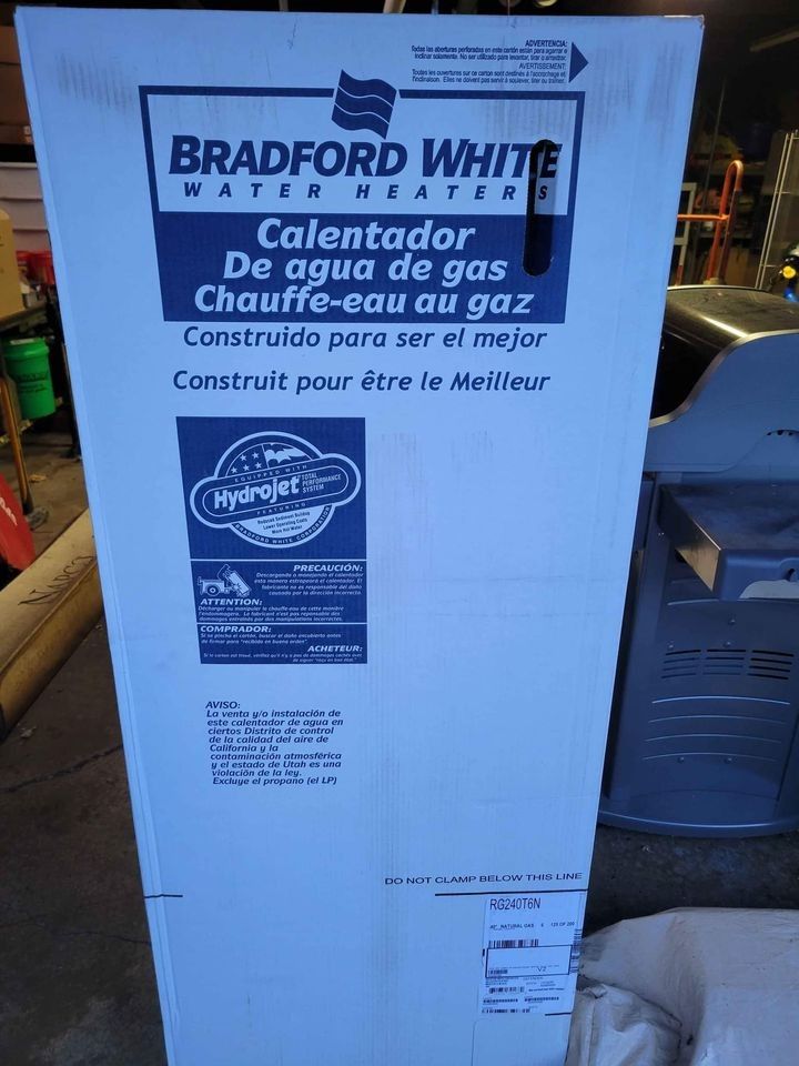New 30 gal Gas Water Heater (includes installation)