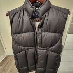 Men's GAP Puffer Vest Size M