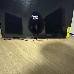 32” Insignia HD Smart Fire Tv