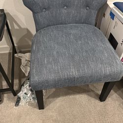 Accent Chair 