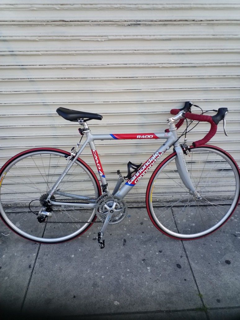 Cannondale Road Bike HANDMADE In USA