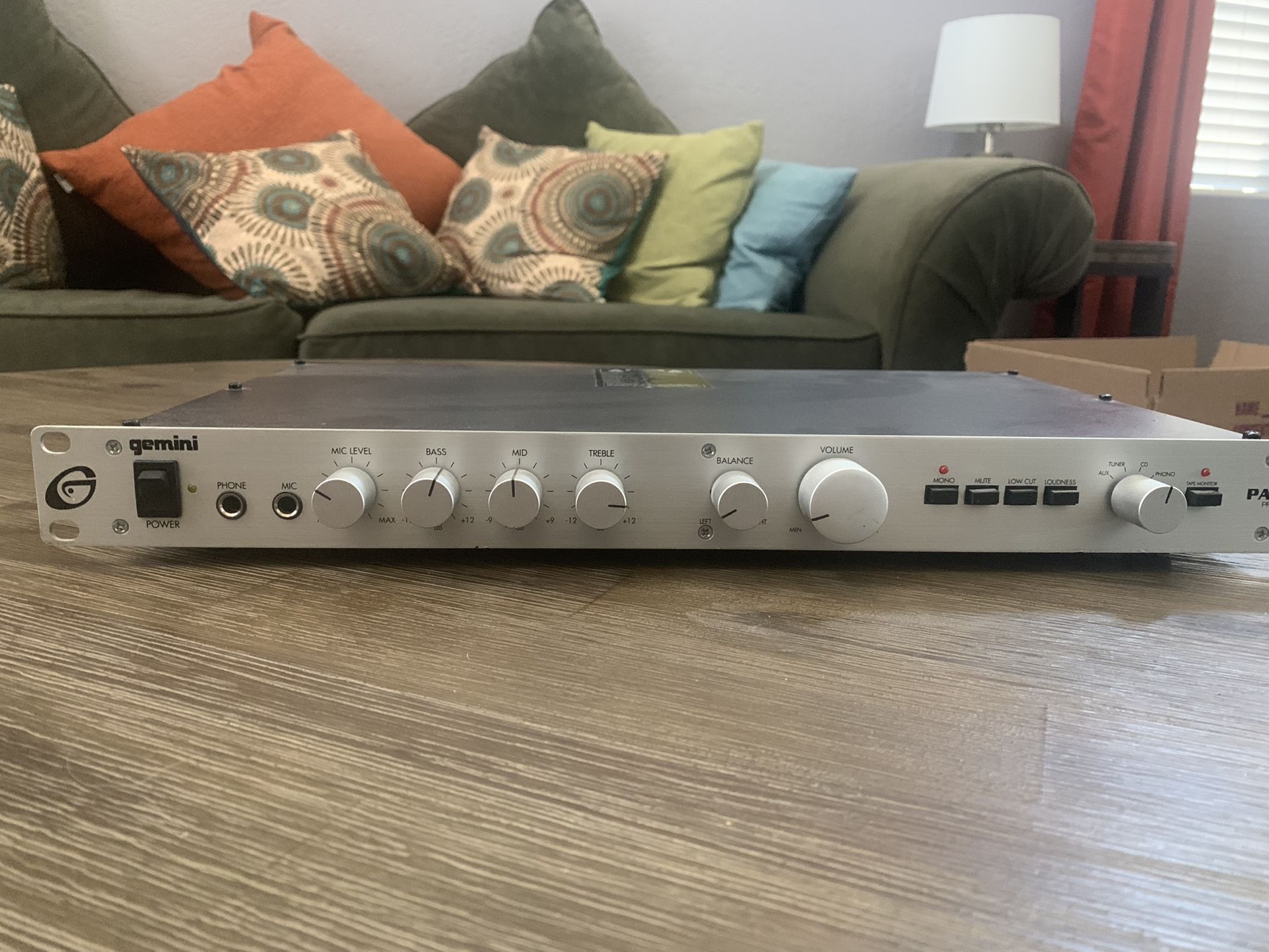 Gemini PA-7000 Professional Preamplifier