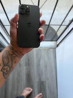 iPhone 15 used