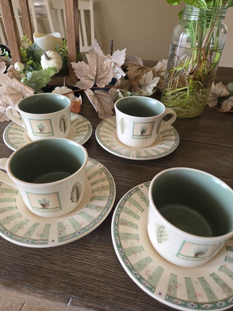 Pfaltzgraff Naturewood 8pc Set (4 Cups + 4 Saucers) β Vintage Garden