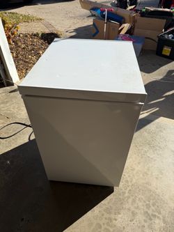 Frigidaire Freezer