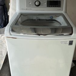 Washing Machine And Gas Dryer