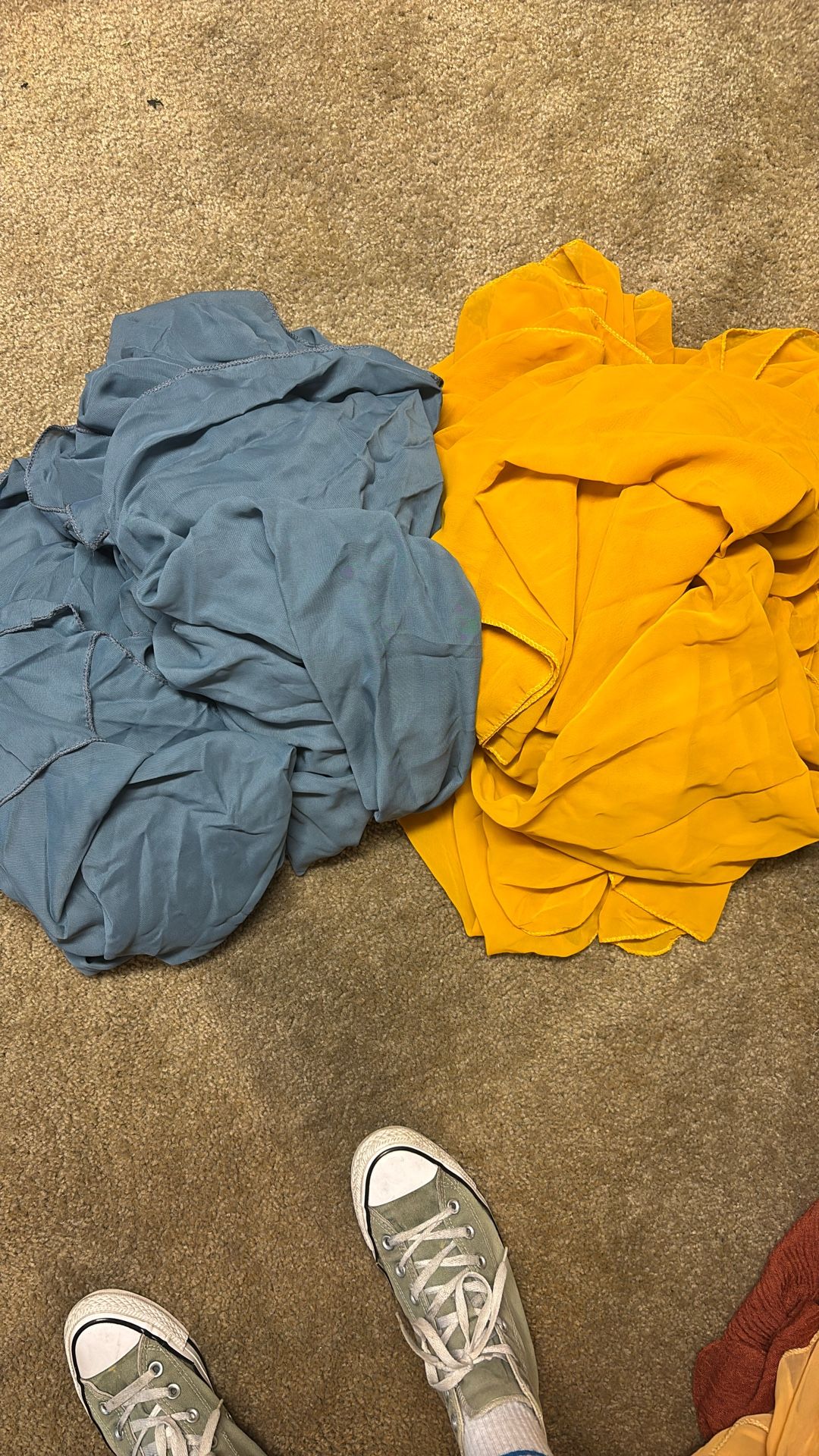 Table Runners (8 Total)