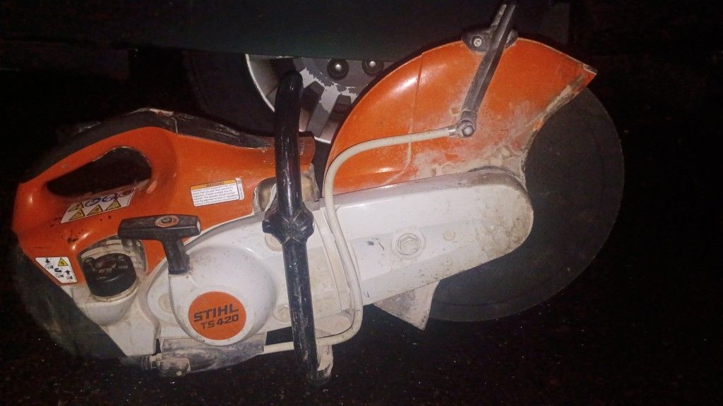 Stihl TS420 Concrete Saw