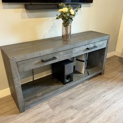 Wooden TV Stand - In Excellent Condition