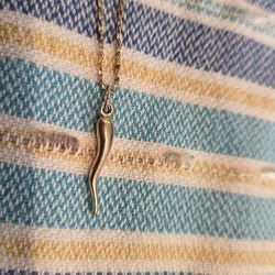 14kt Gold Ankle Bracelet With Italian Horn Pendant