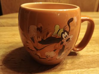Like new Disney Goofy mug