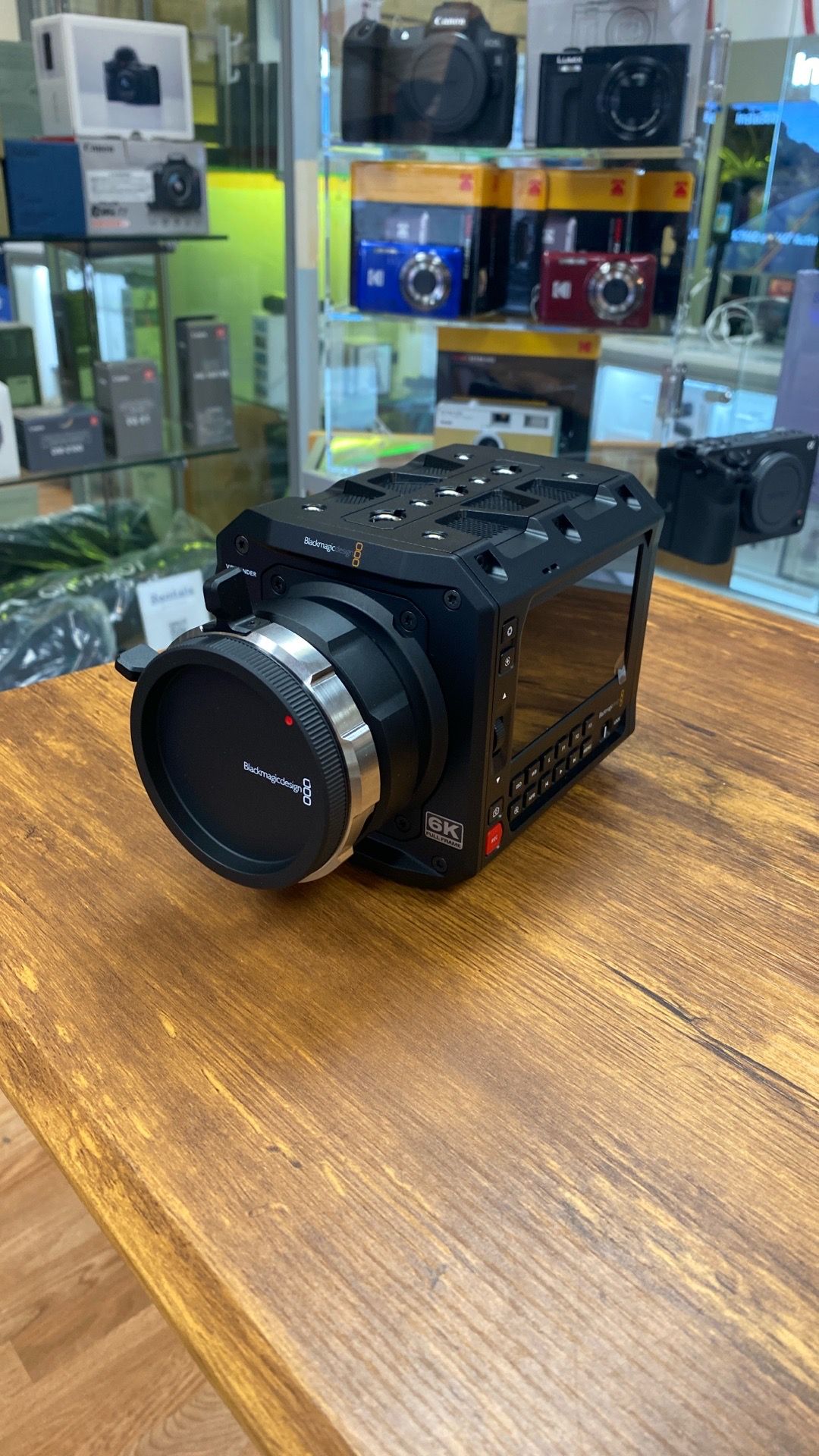 Blackmagic Pyxis 6K PL OPEN BOX