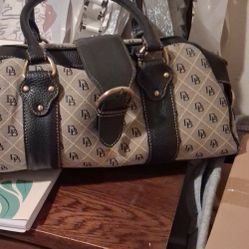 Donnie And Burk Purse