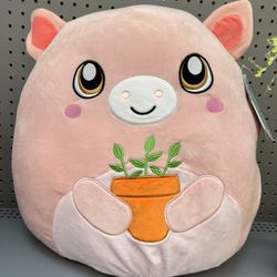 So cute for any St. Patty’s Day lover. Approx 18” x 30”. S