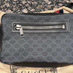Gucci Belt Bag With Zip Pocket