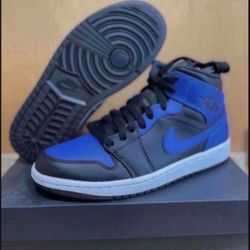 Nike Air Jordan 1 Mid Hyper Royal Size 8 Brand New 