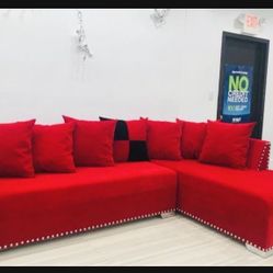 SECTIONAL BRAND New 