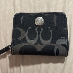 Pre-owned Coach Wallet 