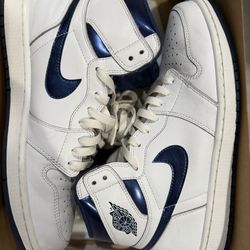 Air Jordan 1 Metallic Navy