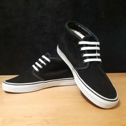 Vans CHUKKA BOOT SIZE 9 