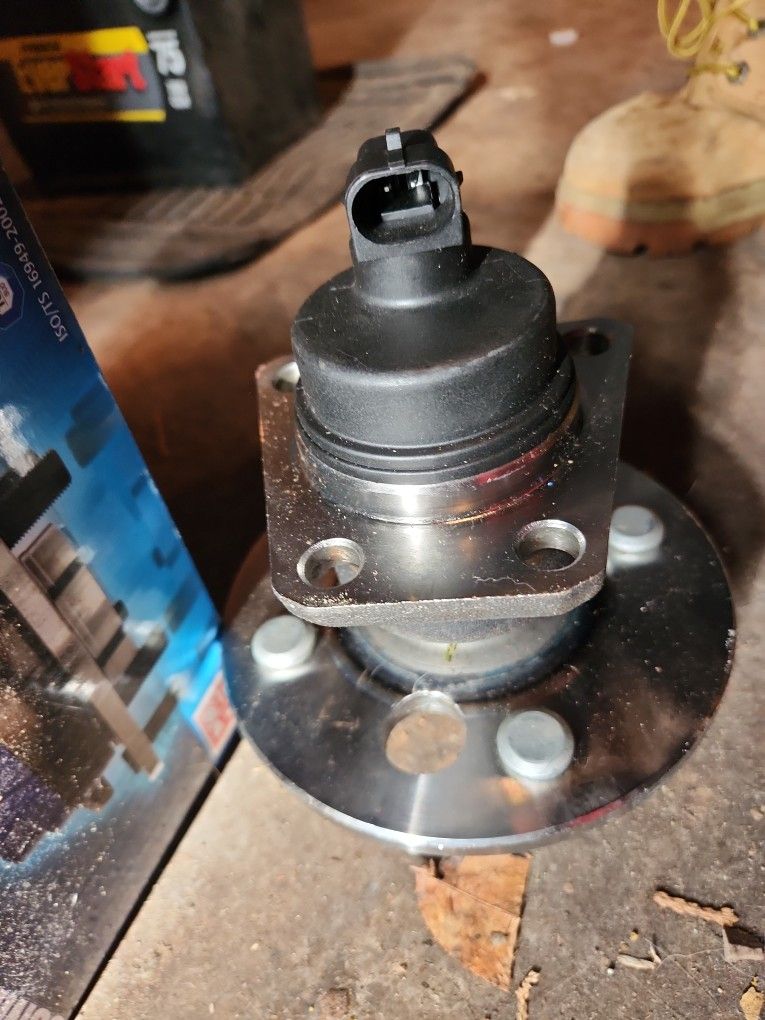 Front And Rear Sets Of Wheel Hub And Bearing