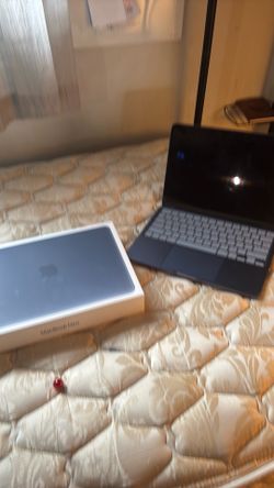 New MacBook Neo