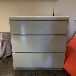 90s grey dresser LIKE NEW
