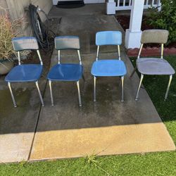 Vintage Kid Chairs (4)