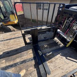 Cascade Side Shift Forklift Attachment 