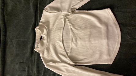 Shien mock neck w/ keyhole