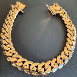 14k solid Yellow Gold Brand new Cuban link bracelet 9” 108.7 grams 12.2mm