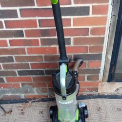 Eureka Bagless Vacuum Cleaner