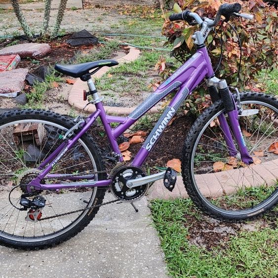 Schwinn SX 2000 Mountain Bike for Sale in Riverview FL OfferUp