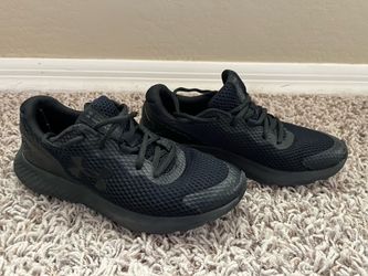 Under Armour Girls Charged Rogue Black Uniform Running Shoes - Size 6