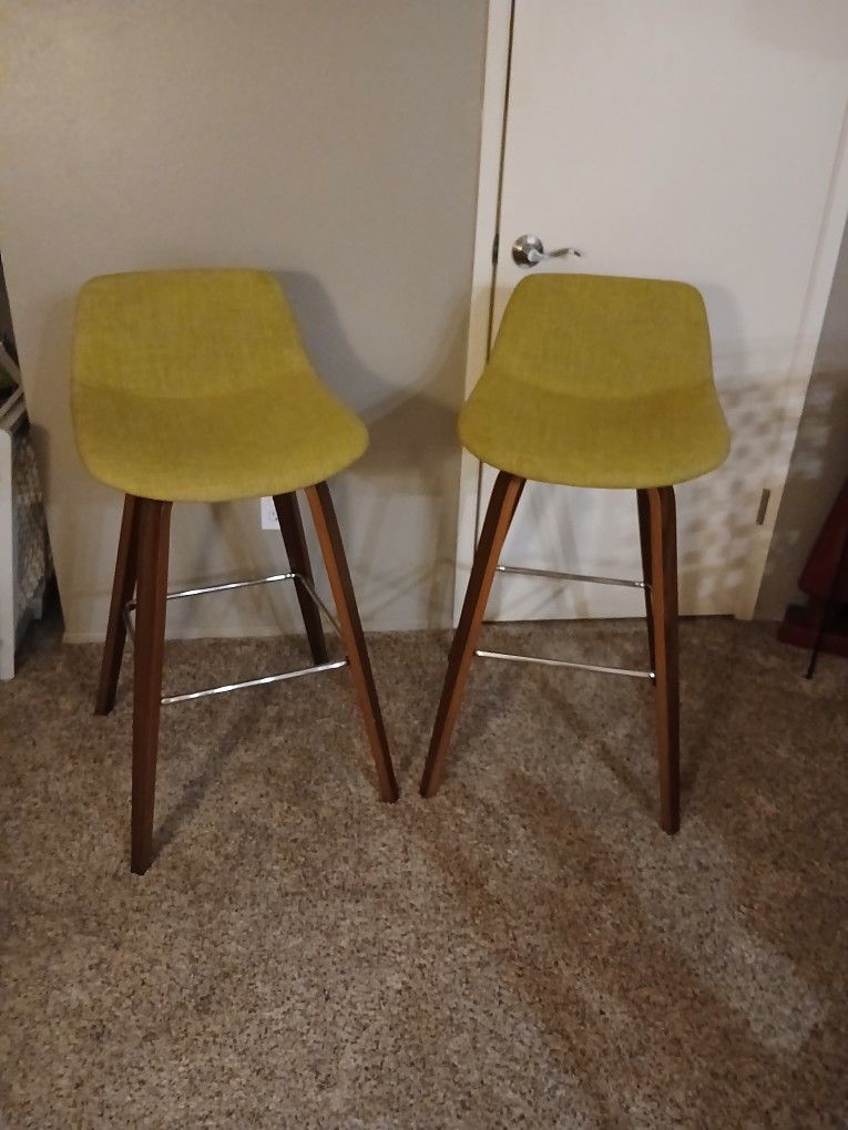 Bar / Counter Stools