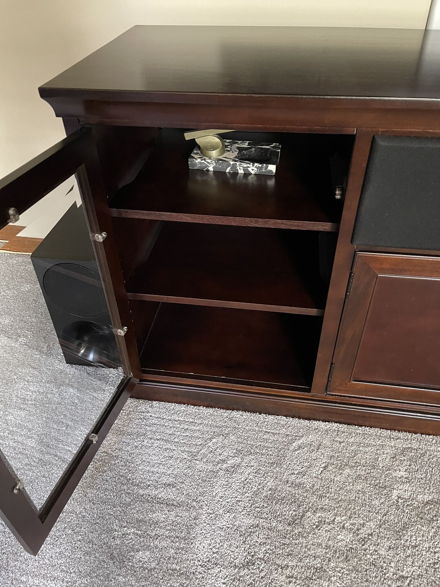 TV Console for Sale in Ontarioville, IL OfferUp