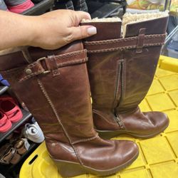 Leather Ugg Boots 