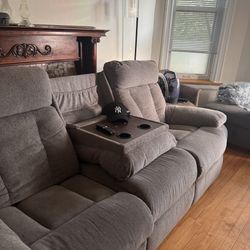 Free recliner Sofa