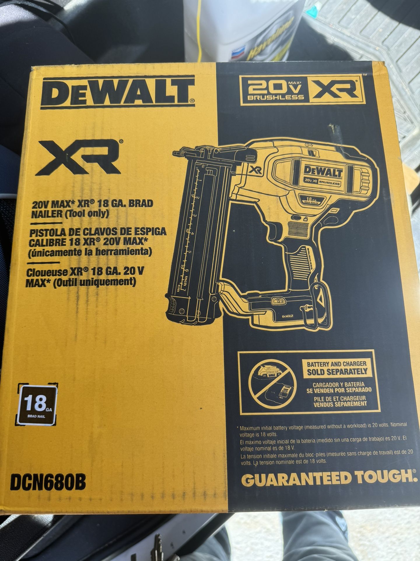 BRAND NEW DEWALT CORDLESS NAILER 18GA