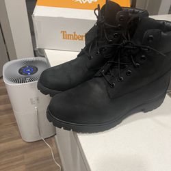 Men’s 6” Premium Black Timberland Boots