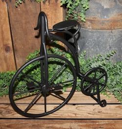 Black Vintage Inspired Retro Wrought Iron & Metal Desk Top Shelf Display Bicycle