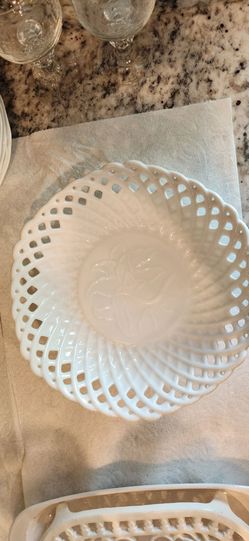 Vintage Japanese Showa Era Reticulated Porcelain Bowl - Signed Chapel Estate