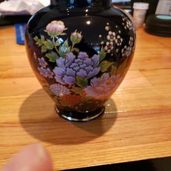Pretty vase