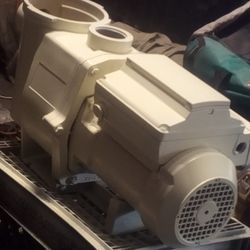 Pentair IntelliFlo  Variable Speed Pool Pump
