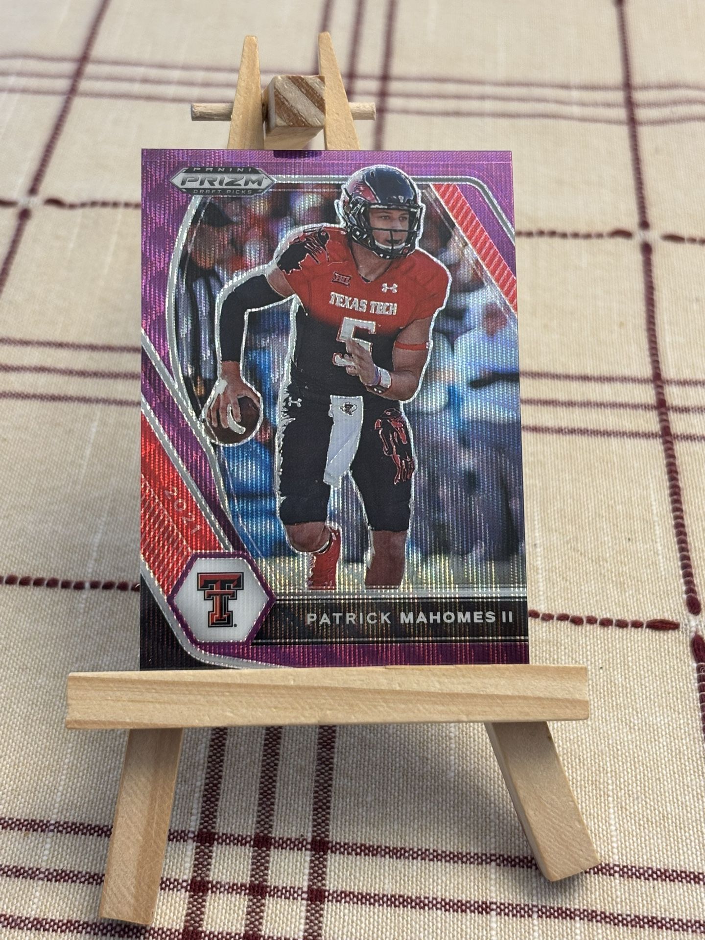 Patrick Mahomes Draft Picks Purple Wave Prizm