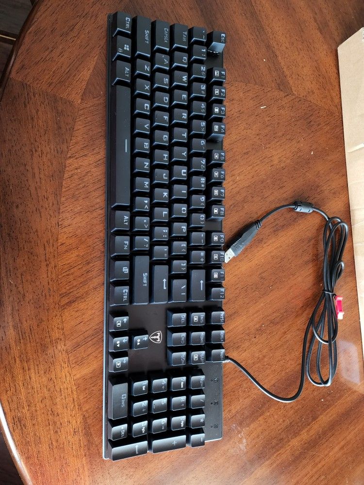 Wired Gaming Keyboard Model PC 305A. Pictex Full Size Mechanical Gaming Keyboard. Rambow Backlit Ultra Slim Wire UsB Keyboard with Blue Switches.Doub