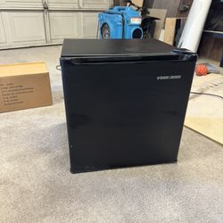 Black & Decker Mini Fridge