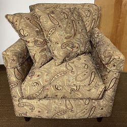 Beige with Burgundy Paisley Print Bassett Accent Chair. Has Some Sun Fade. No Rips